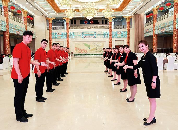 南郊賓館“從心出發(fā)”服務(wù)禮儀培訓(xùn) 以匠心致初心，以禮儀塑卓越